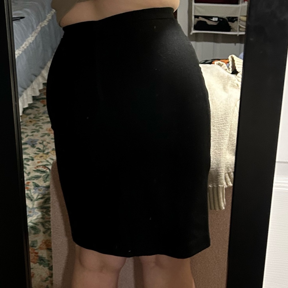 Requirements brand 100% virgin wool pencil skirt midi